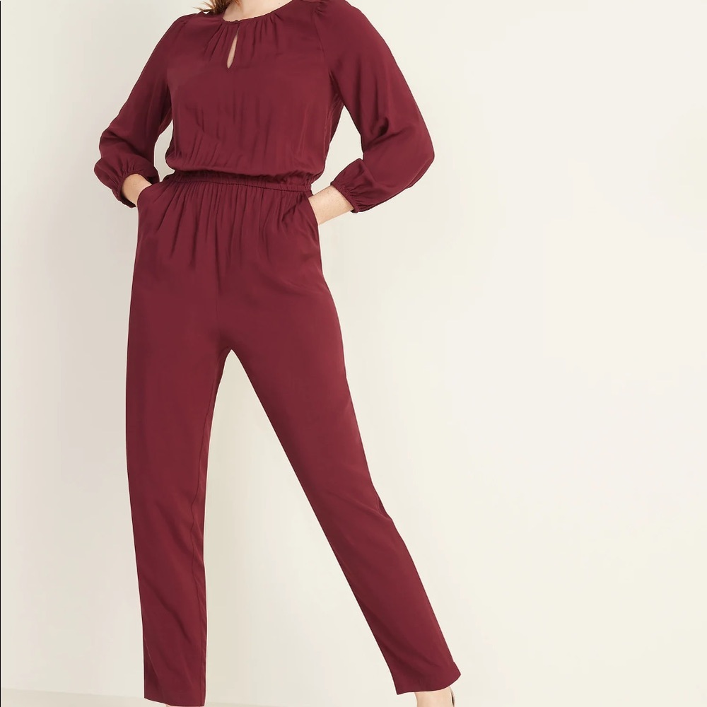 Old Navy Waist Defined Keyhole Jumpsuit